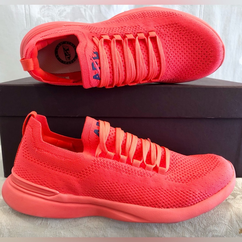 APL Techloom Breeze Impulse Red 1221XC Running Sneakers 7.5 $280